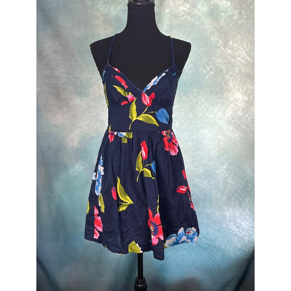 Hollister Navy Blue Floral Smocked Back Mini Sundress Cotton Summer Dress Medium